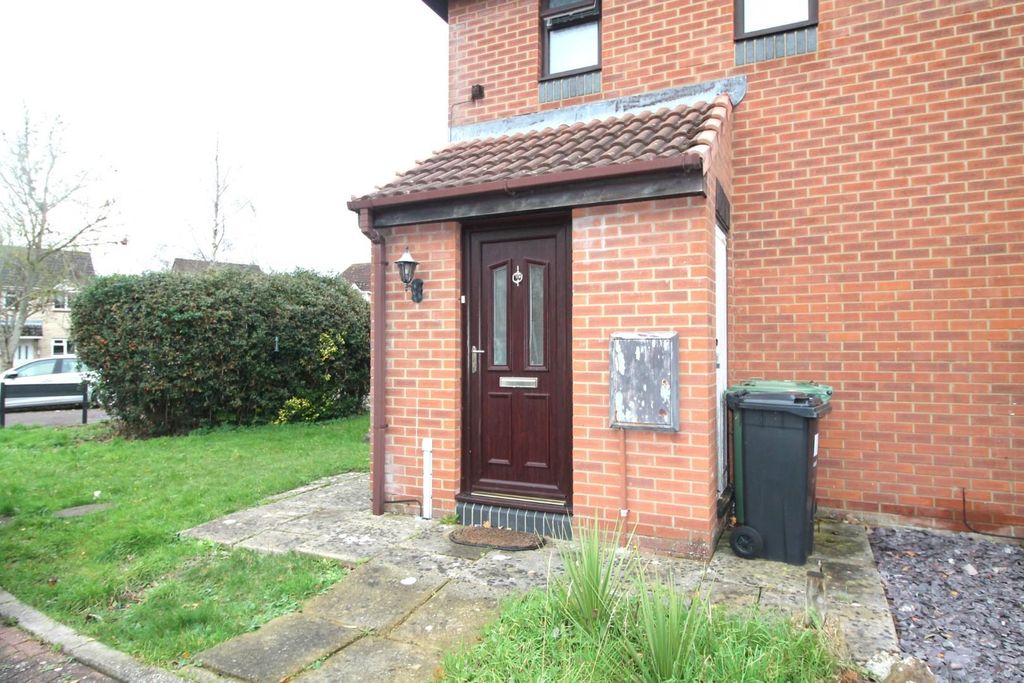 Property photo 1 of 6 Exterior.Jpg