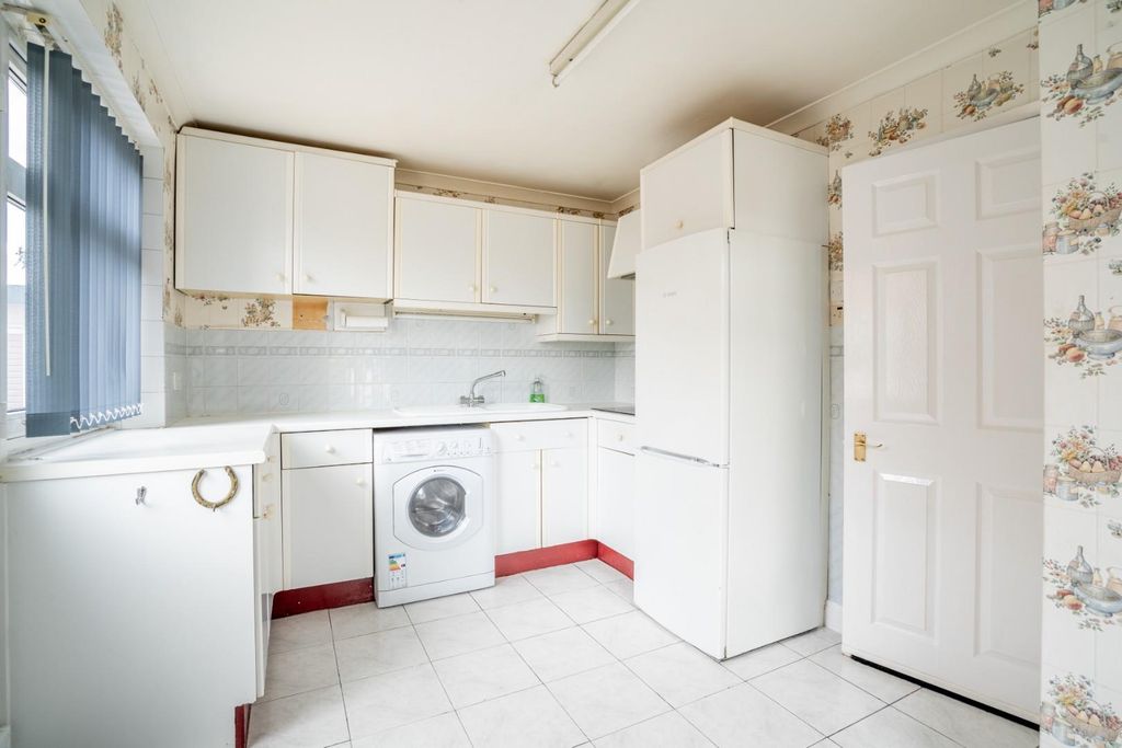 Property photo 3 of 13 Ra-6.Jpg