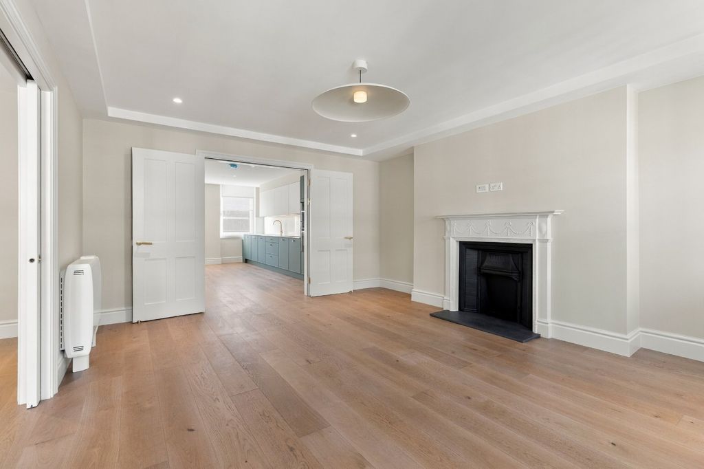 Property photo 1 of 20 Reception Room