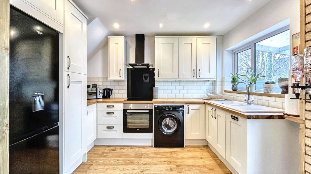 Property photo 2 of 22 Plnjt4Vi_Euw7Pip-Moi_W