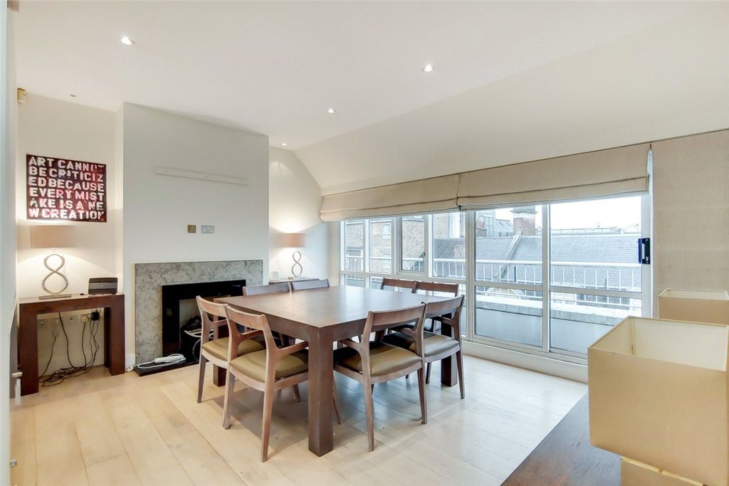 Property photo 2 of 17 Picture No. 06