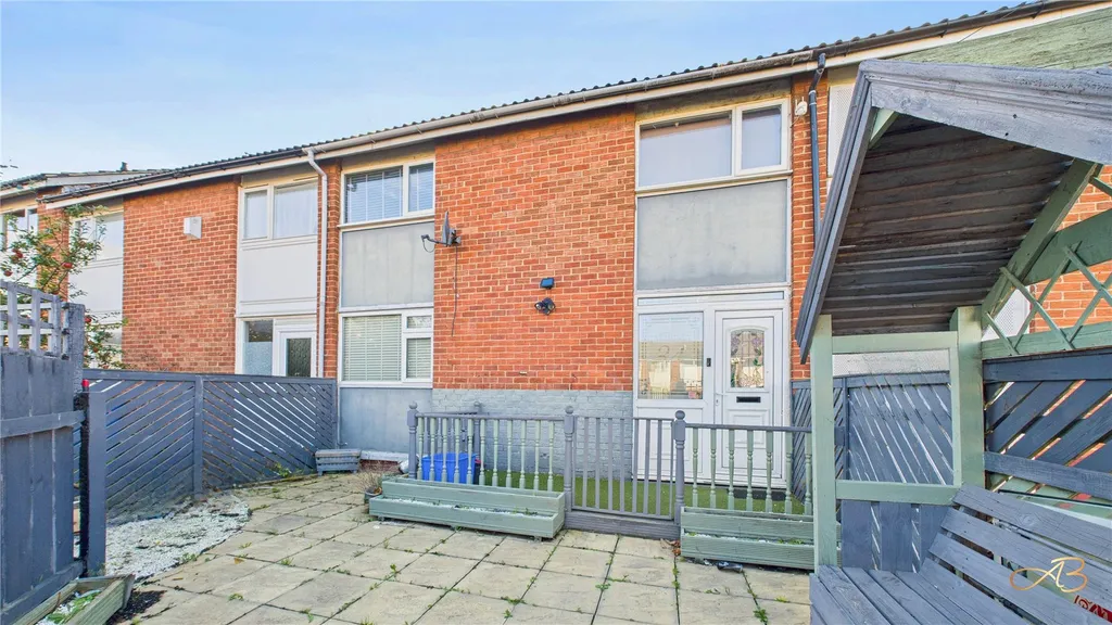 Cardigan Close, Grangetown, Middlesbrough TS6 – pohled 3