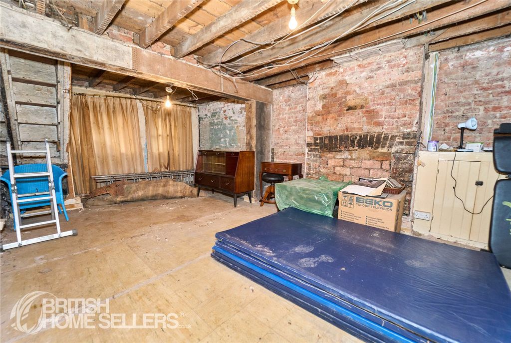 Property photo 3 of 15 Picture No. 04