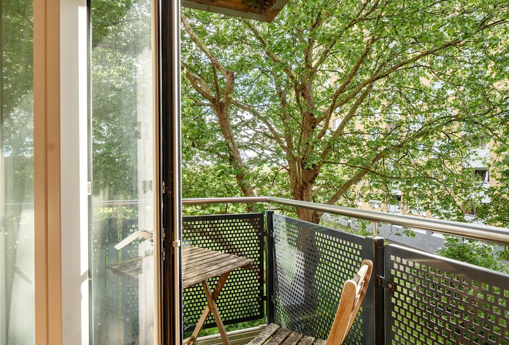 Property photo 2 of 14 1457530-3-6A049F6...