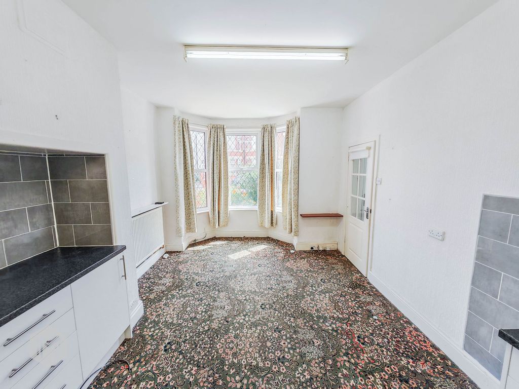 Property photo 3 of 29