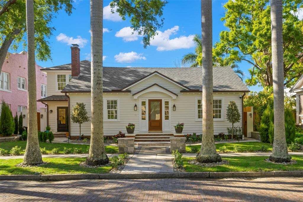 Property photo 1 of 20