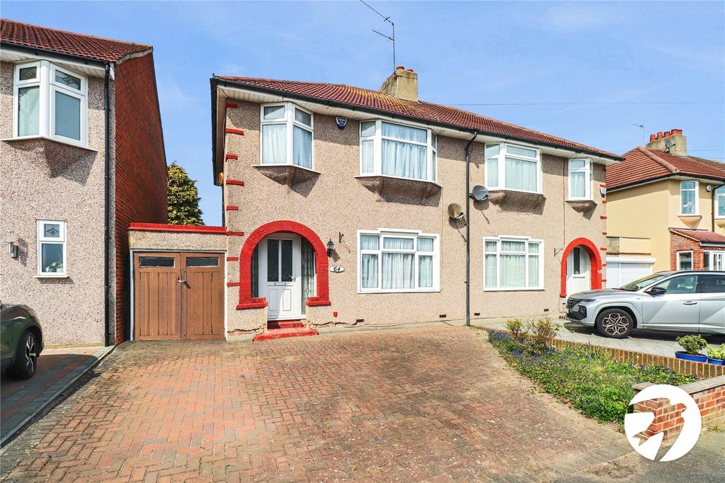 Property photo 1 of 19 Picture No. 07