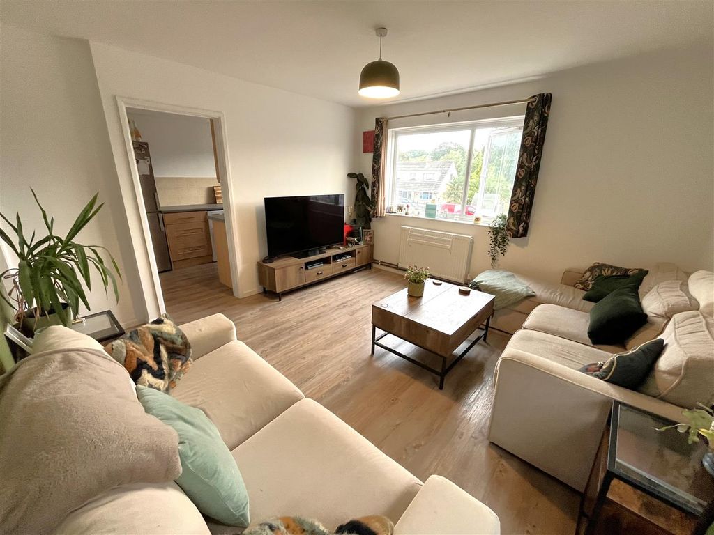 Property photo 3 of 11 Img_6011.Jpg