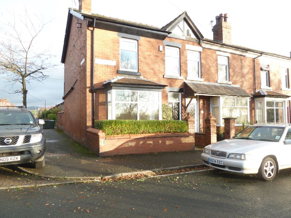 Property photo 1 of 8