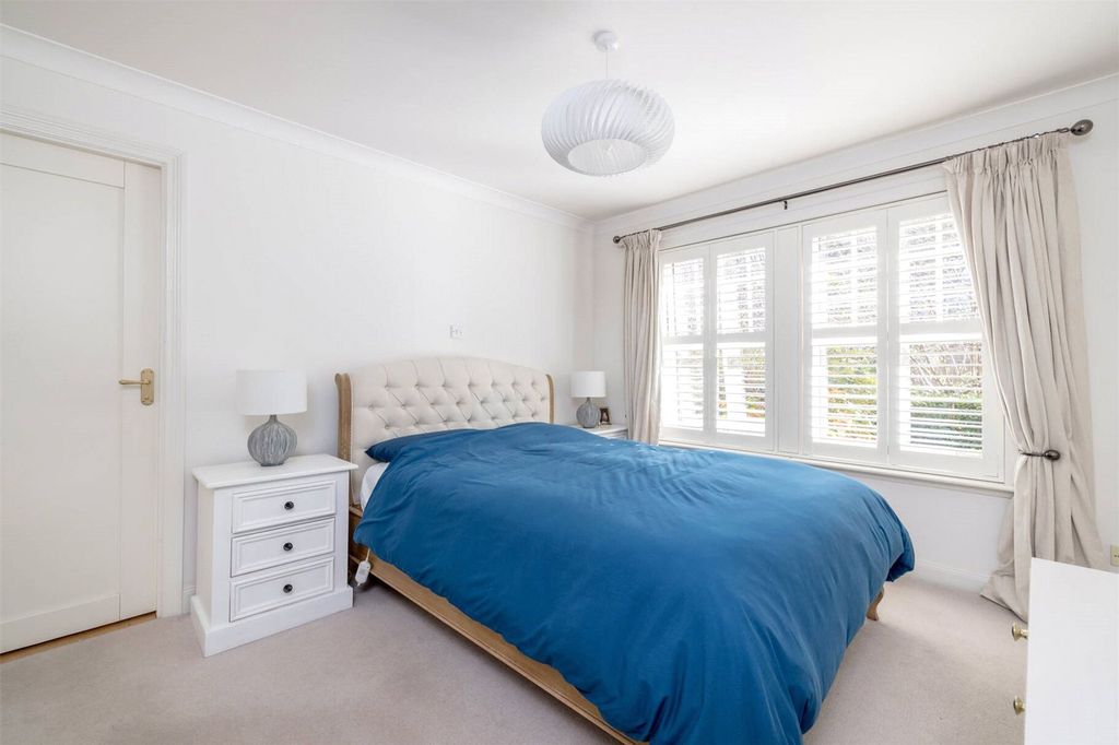 Additional image 7 of 3 bed flat for saleWest Mill Bank, Edinburgh EH13