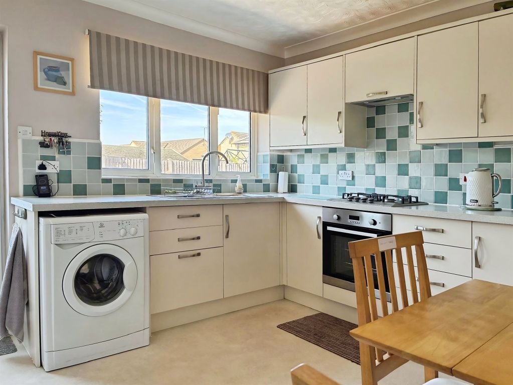 Property photo 2 of 13