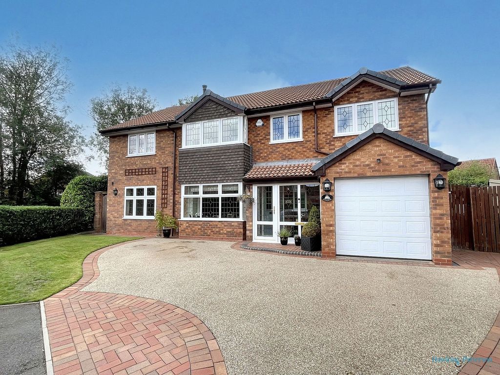 Property photo 1 of 29