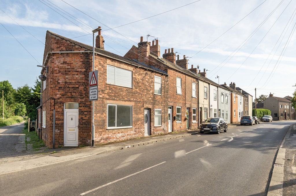 Property photo 1 of 17 1469037-1-6A17533...