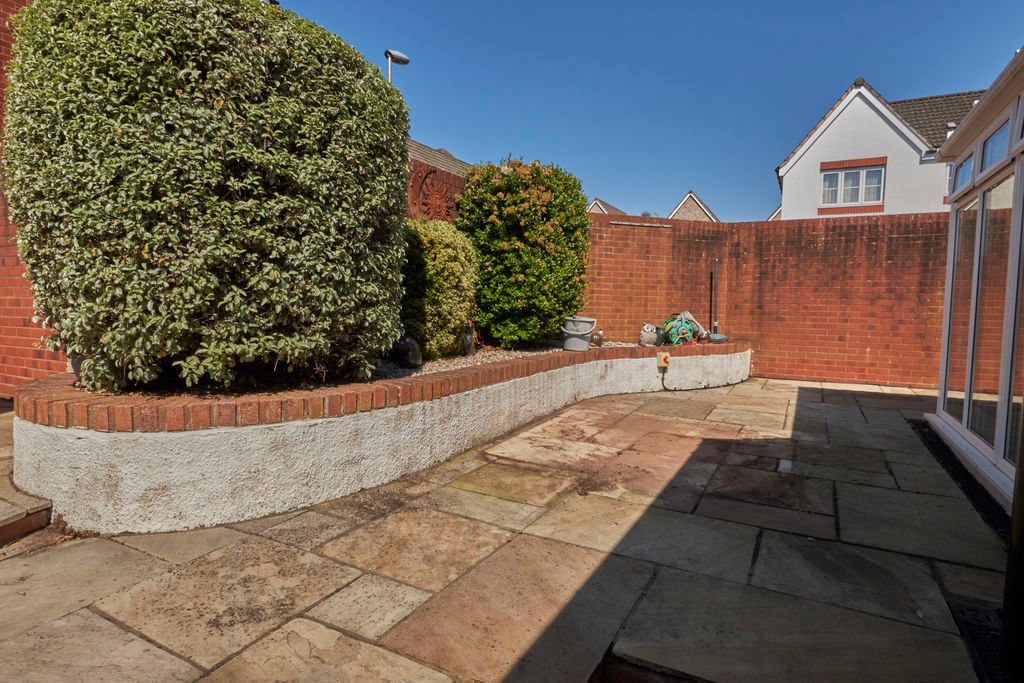 Property photo 2 of 13 Photo 9