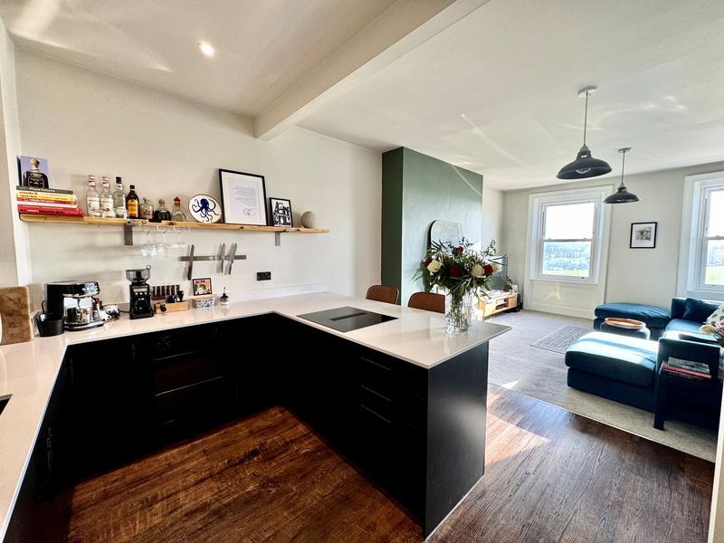 Property photo 3 of 16 Photo 16