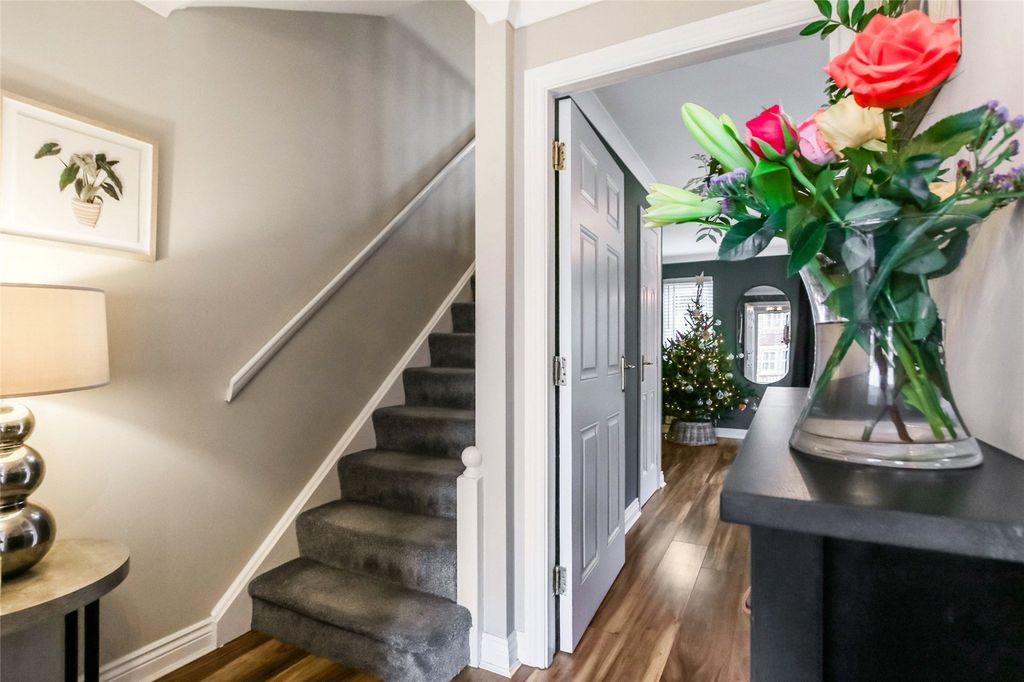 Property photo 3 of 22 Picture No. 03