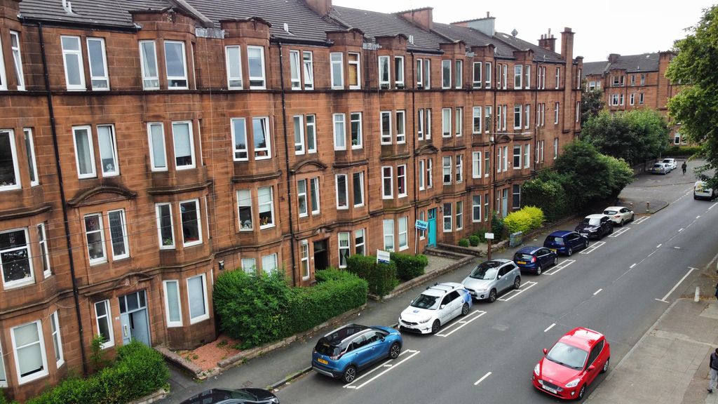 Property photo 2 of 22