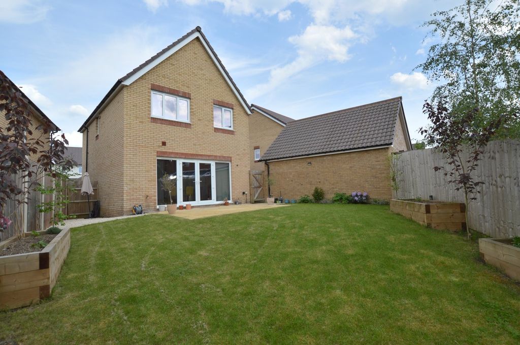 Property photo 3 of 15
