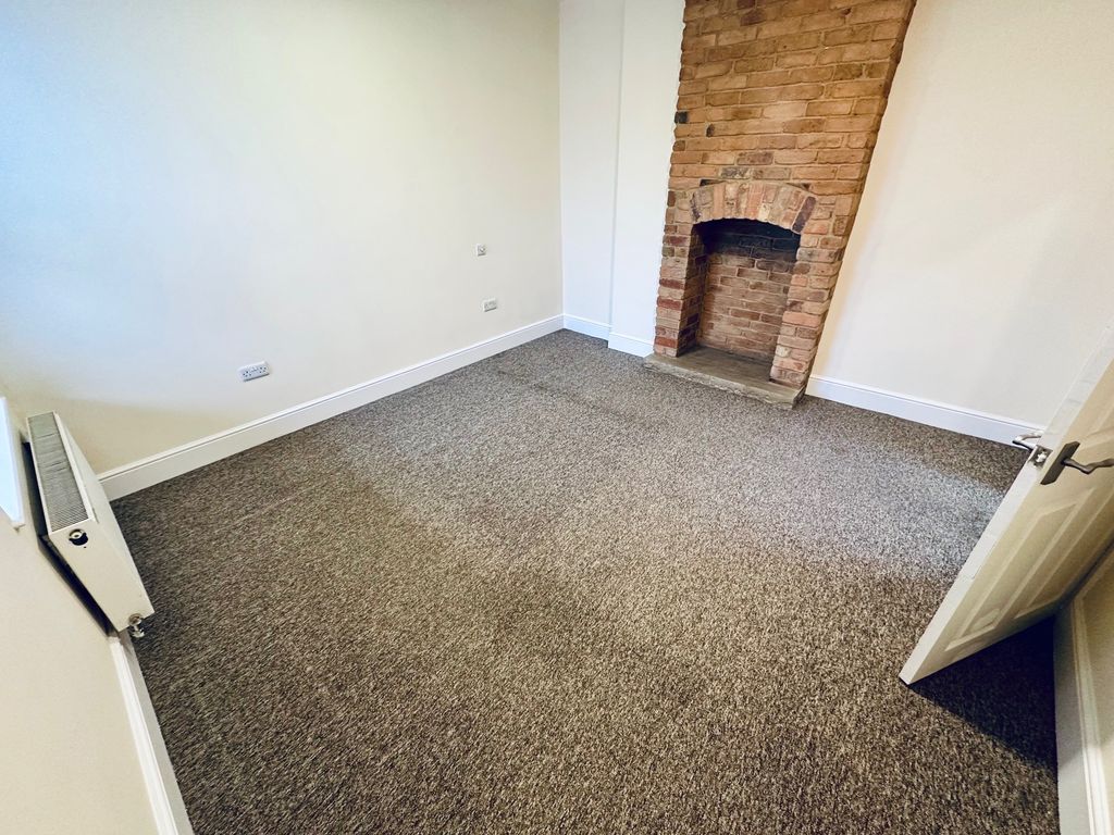 Property photo 3 of 4 Bedroom 1