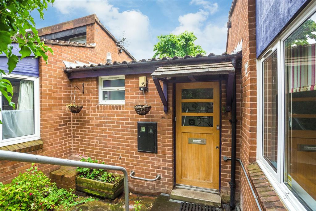 Property photo 1 of 11 Highres2186079.Jpg