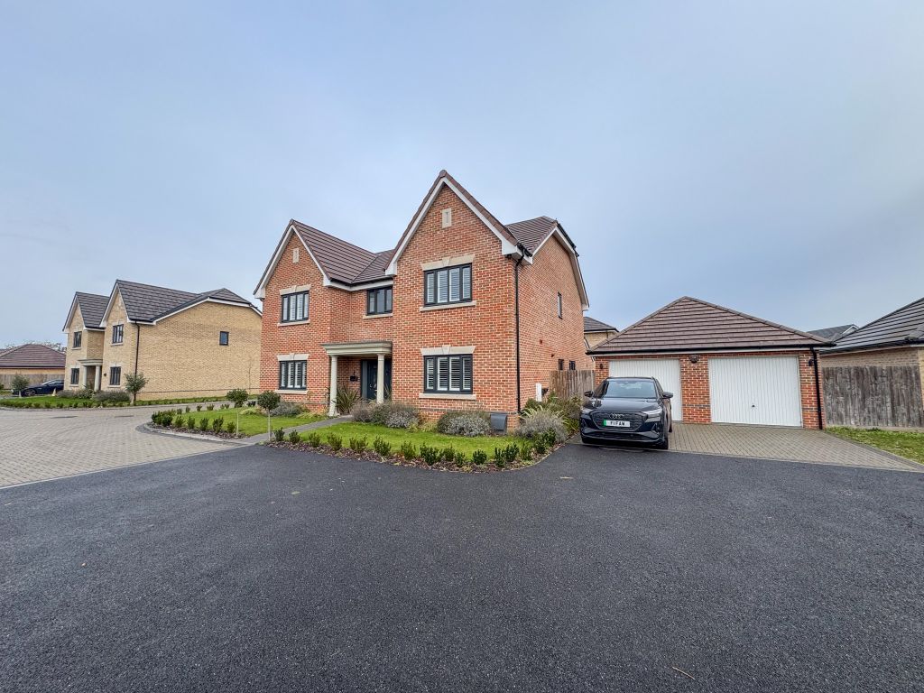 Property photo 1 of 46 Img_6461