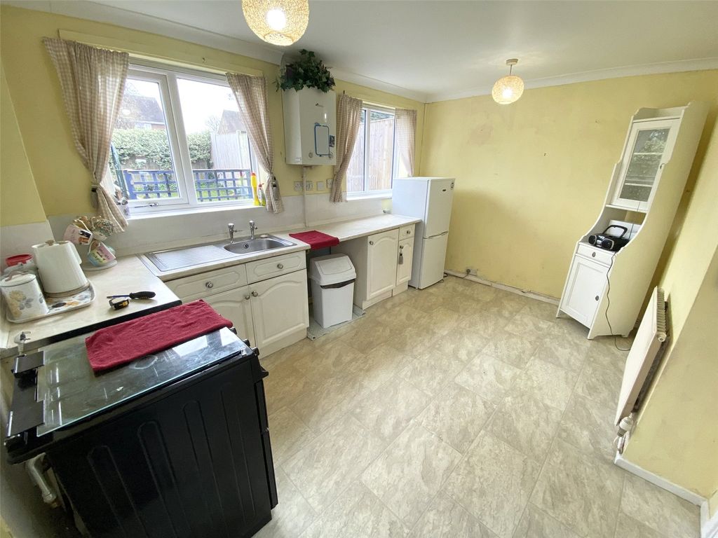 Property photo 2 of 15 Picture No. 10