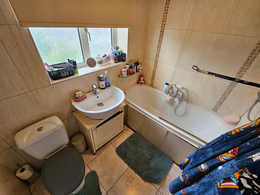 Additional image 18 of 3 bed end terrace house for saleClifton Close, Heywood OL10