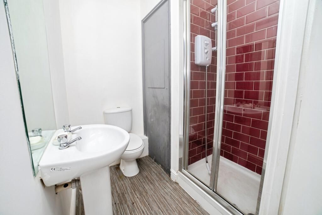 Property photo 3 of 5