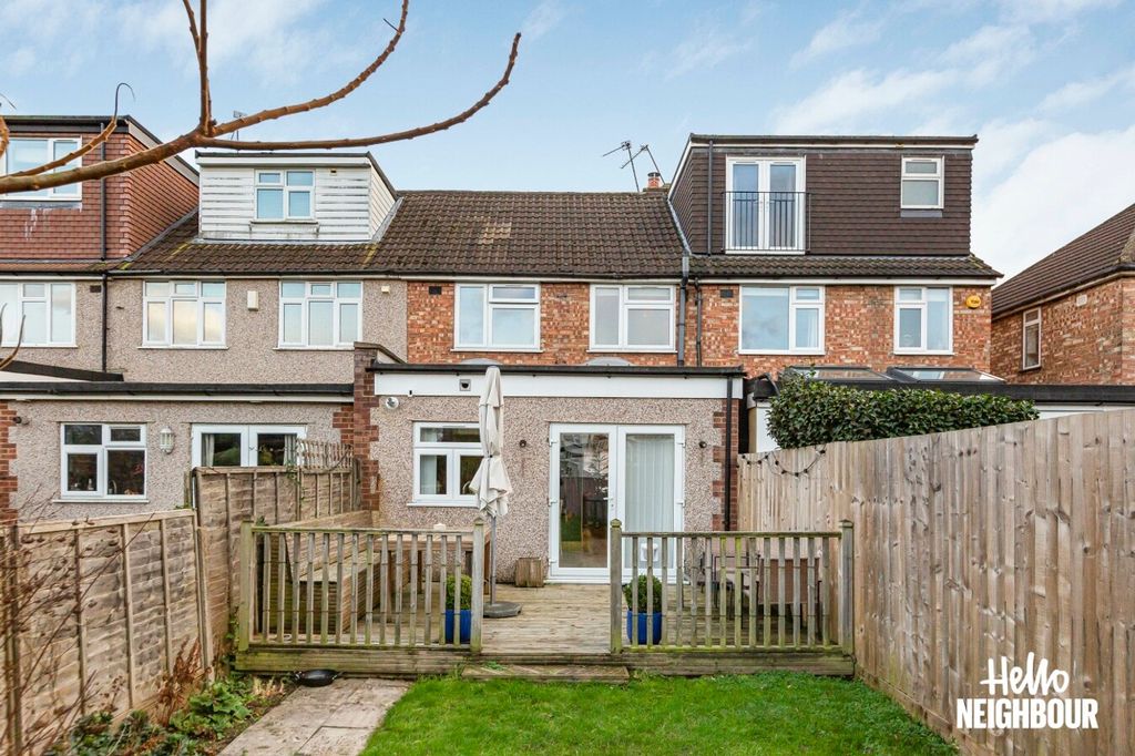 Property photo 1 of 1 A Spacious And Well-Maintained Garden, Perfect For...