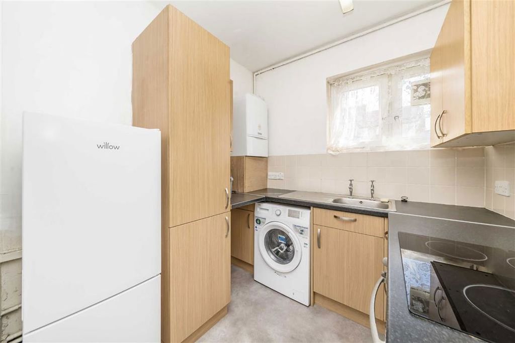 Property photo 3 of 7