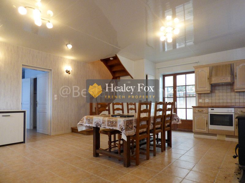 Property photo 3 of 17
