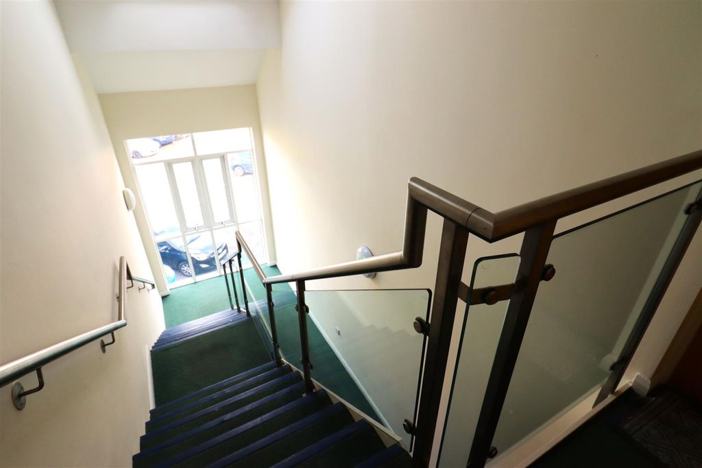 Property photo 2 of 11 Img_5716.Jpg