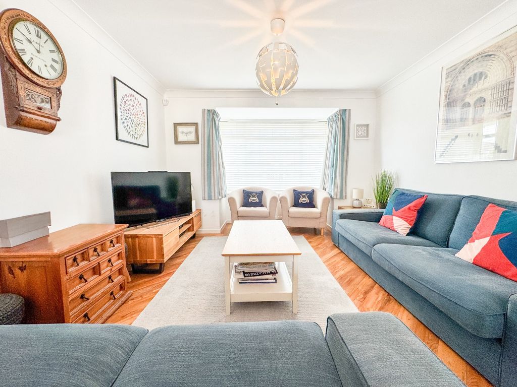 Property photo 3 of 18 4291634