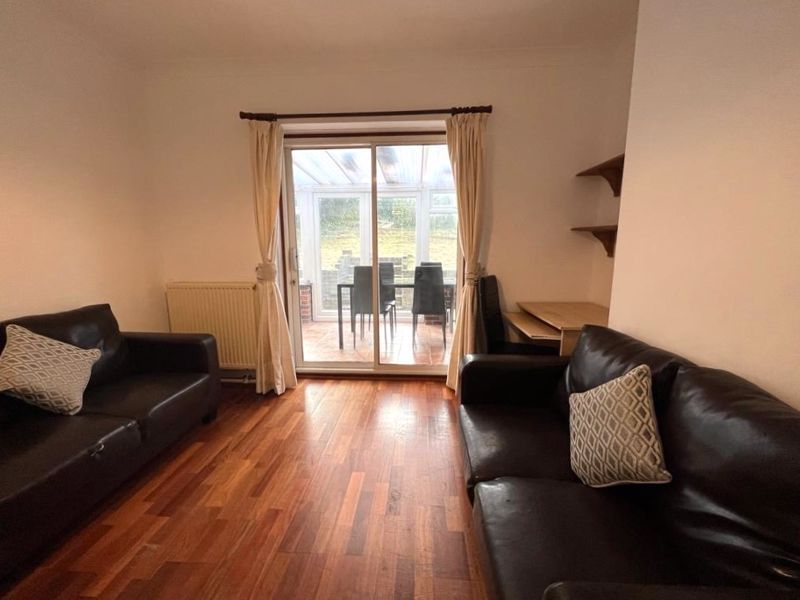 Property photo 3 of 12 Photo 16