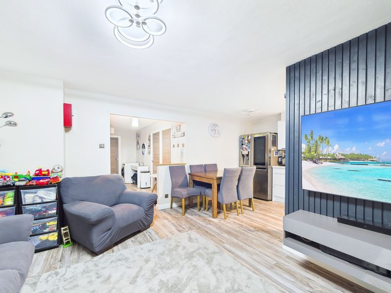 Property photo 2 of 12 Photo 16