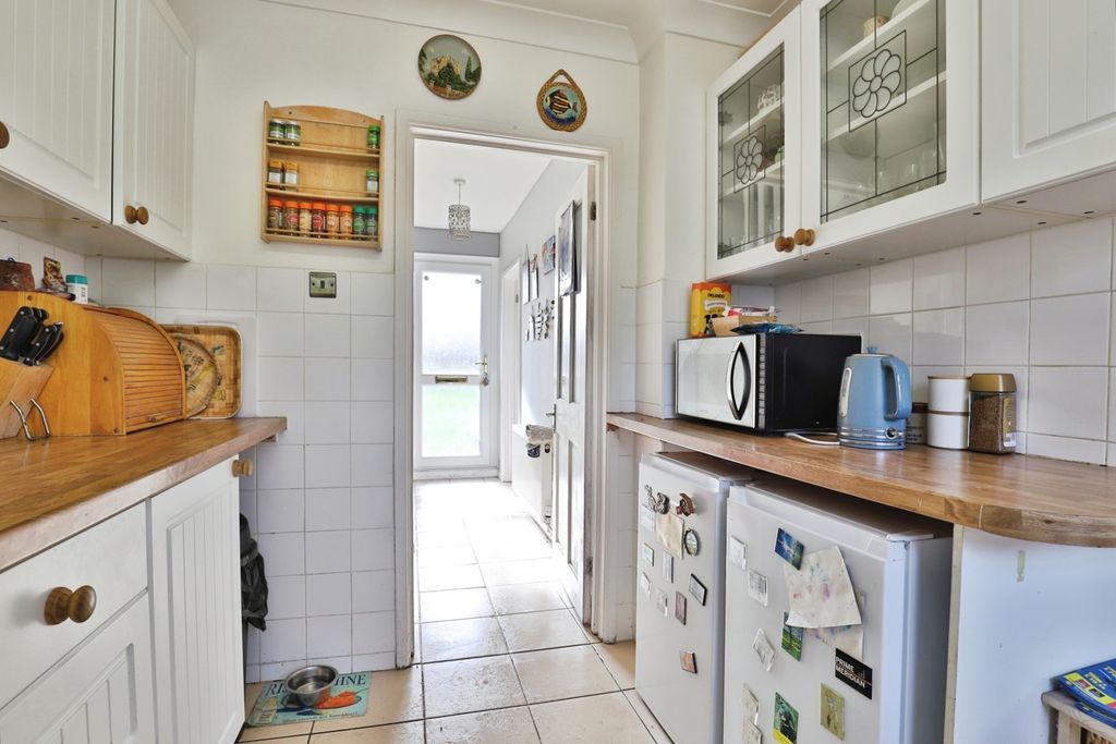 Property photo 3 of 14 Pbox-Img.Jpg