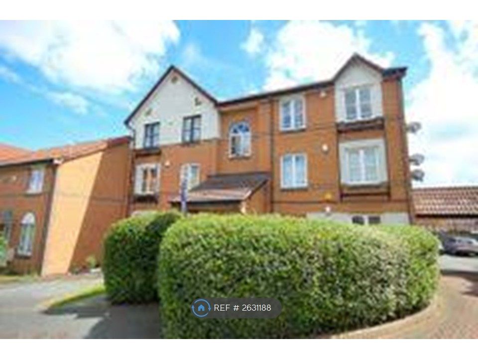 Property photo 1 of 8 External View Gardebers Court