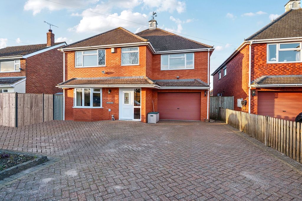 Property photo 1 of 21