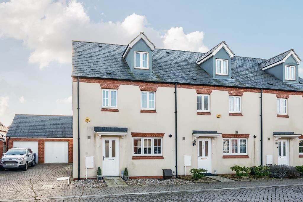 Property photo 1 of 10 External View