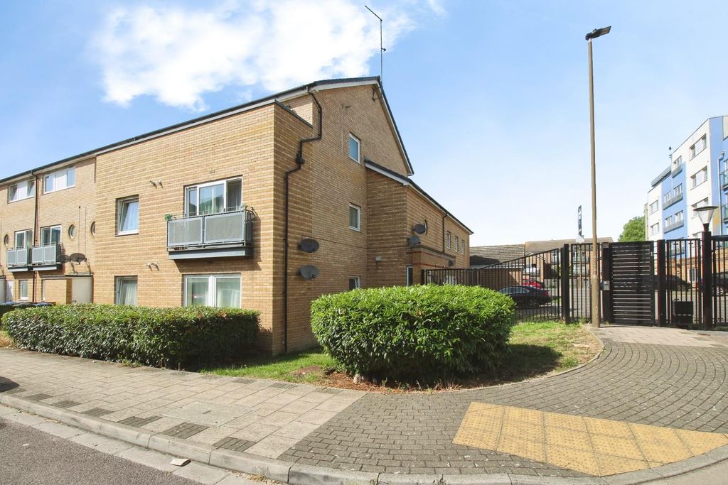 Property photo 1 of 15 68Fb0214-Img_6883.Jpg