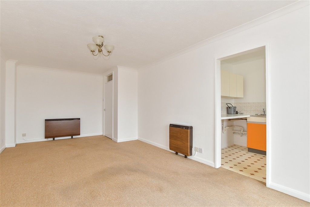 Property photo 1 of 14 Lounge/Dining Room