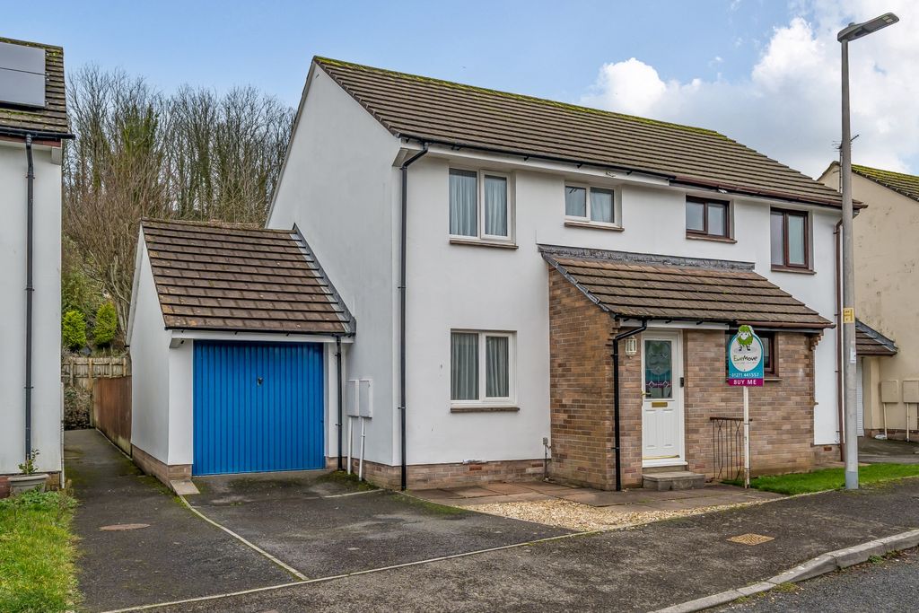 Property photo 1 of 17 1404969-18-697771d764775