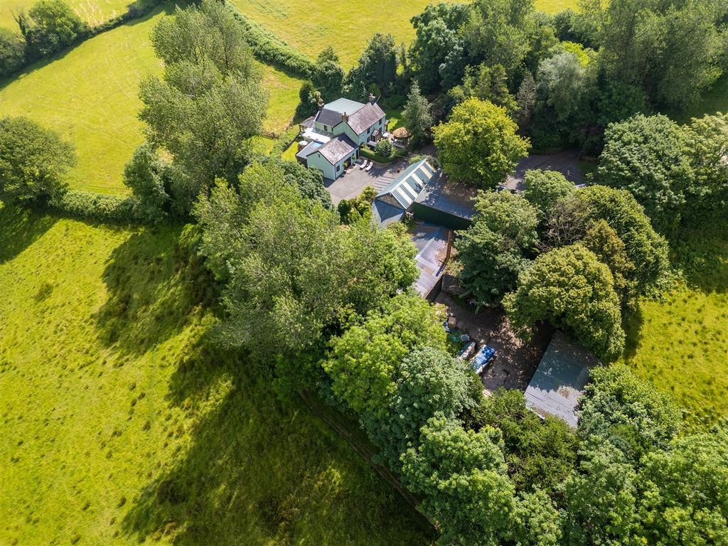 Property photo 1 of 53