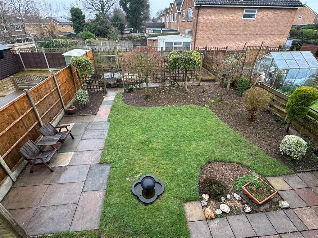 Property photo 3 of 17