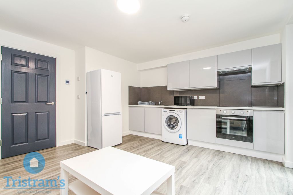 Property photo 2 of 14 Img_5911