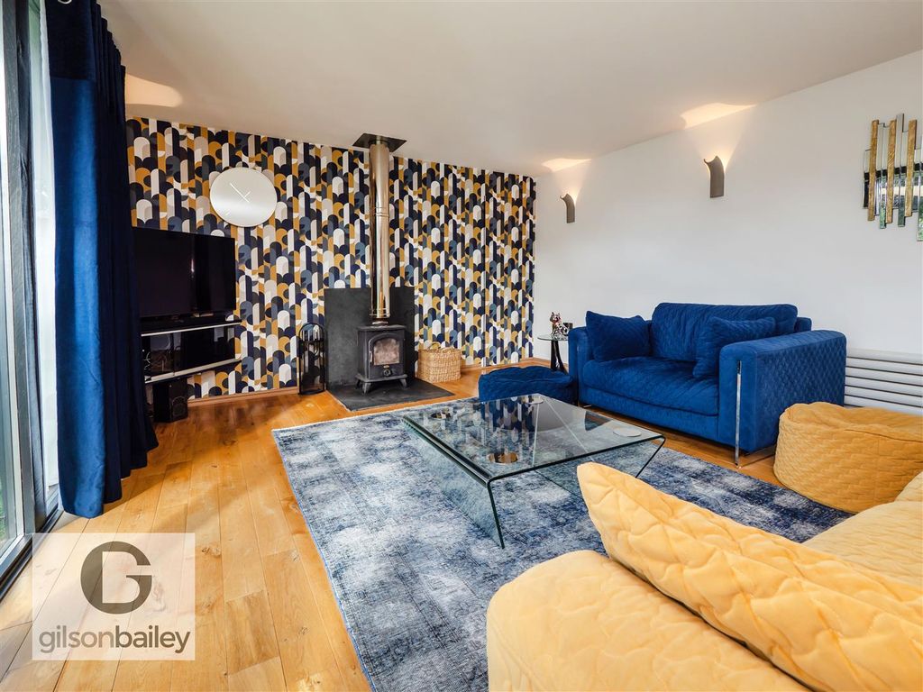 Property photo 2 of 24 12Longdellhills-59.Jpg