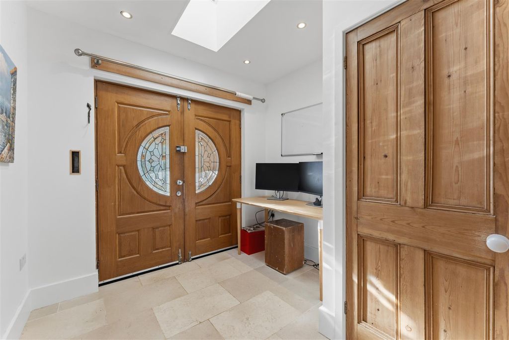 Additional image 5 of 3 bed detached bungalow for saleNN15, The Crescent, Kettering