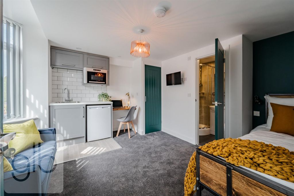 Property photo 2 of 12 Untitled Design - 2023-05-20T112237.472.Png