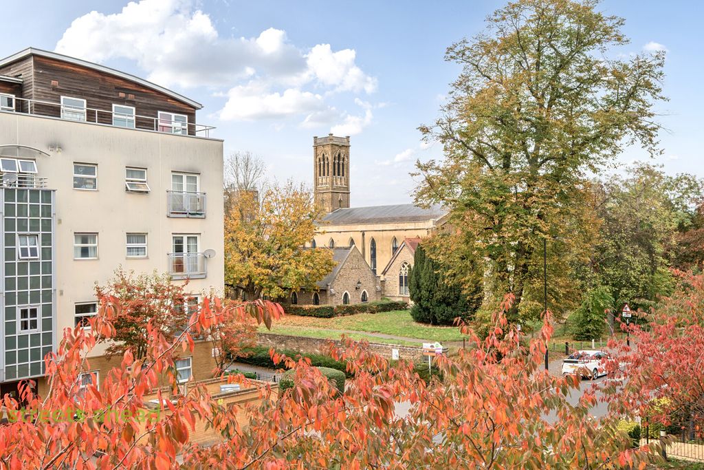 Property photo 1 of 19 3dc6241E-A93E-42E...