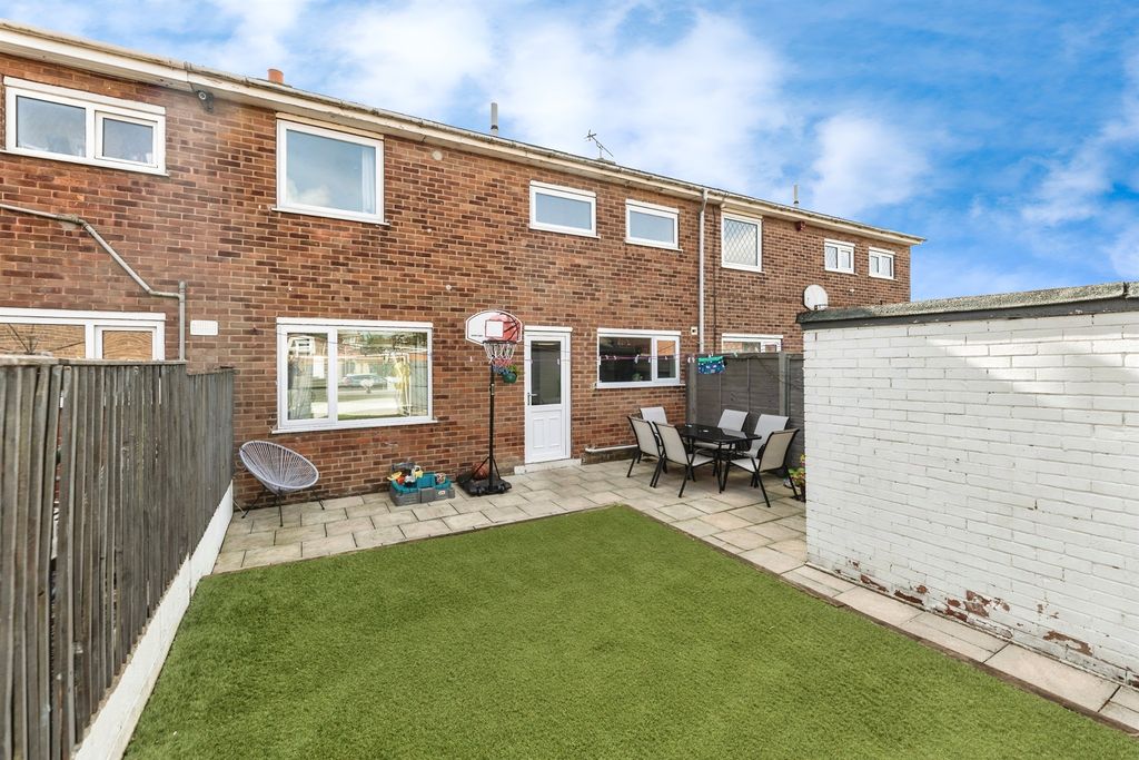 Property photo 1 of 14